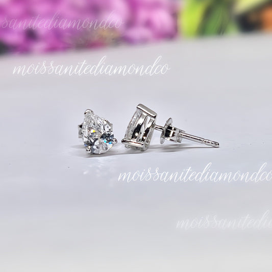 Pear Cut 1 Carat Moissanite Stud Earrings: 925 Sterling Silver