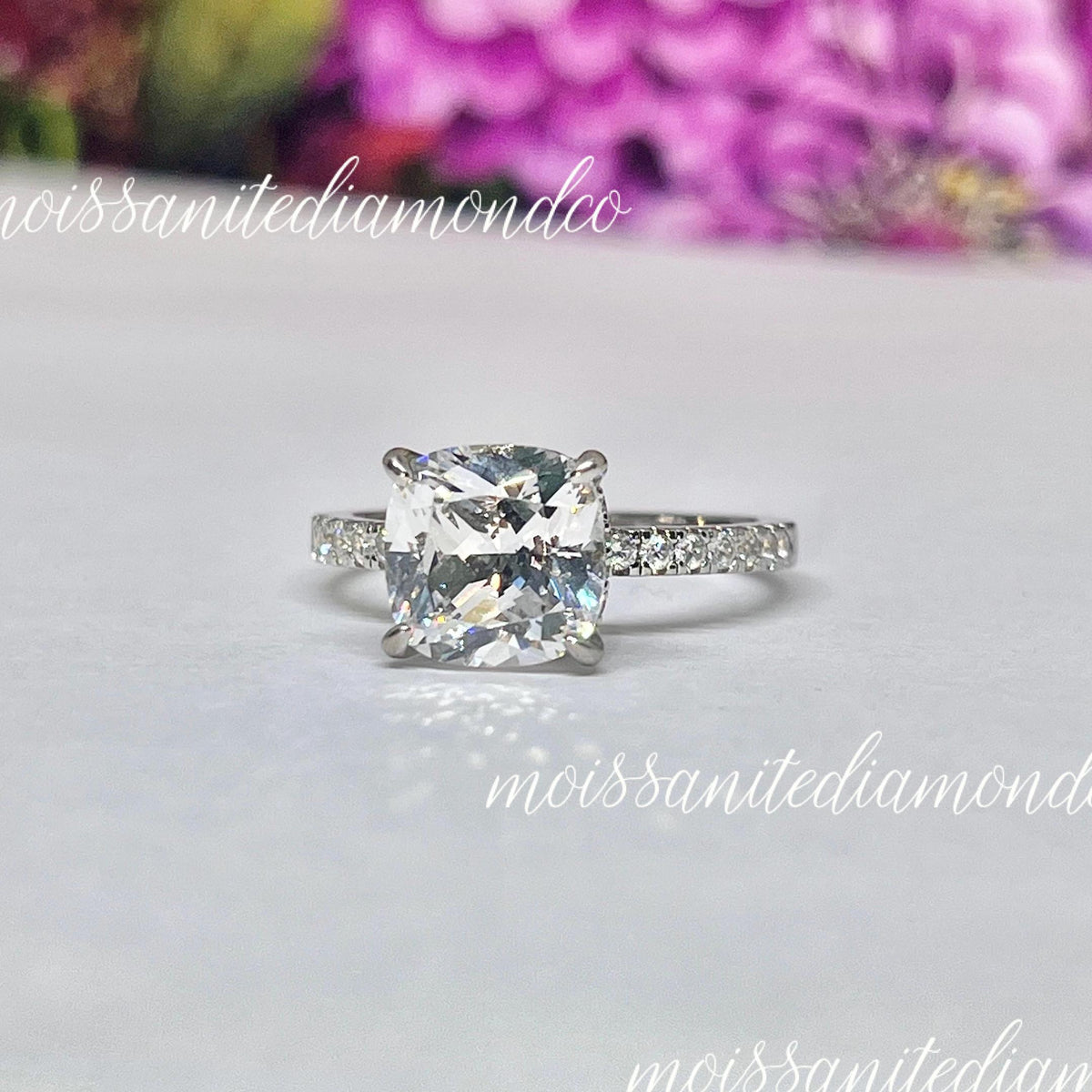 Cushion Cut Moissanite Ring 3 Carat : 925 Sterling Silver