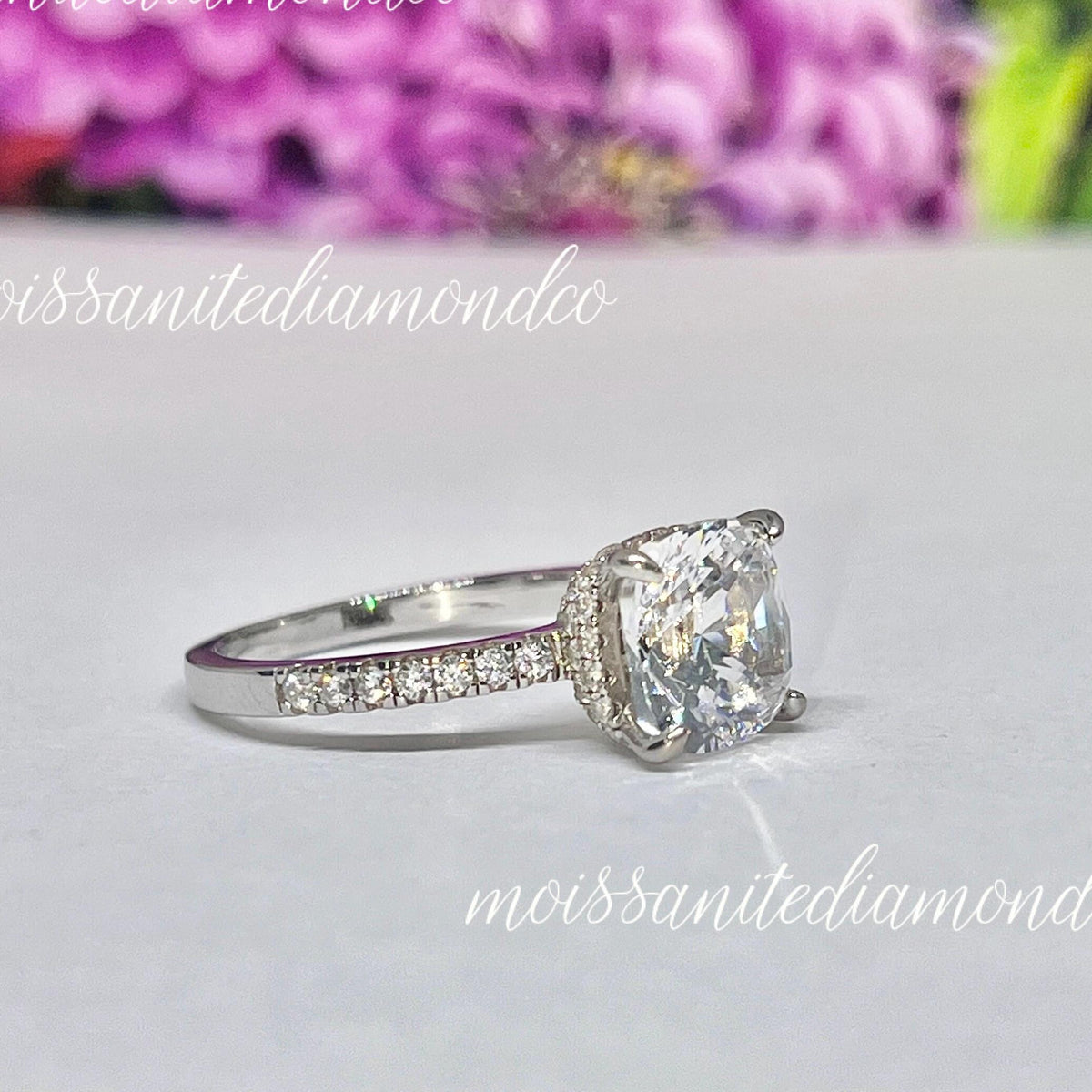 Cushion Cut Moissanite Ring 3 Carat : 925 Sterling Silver