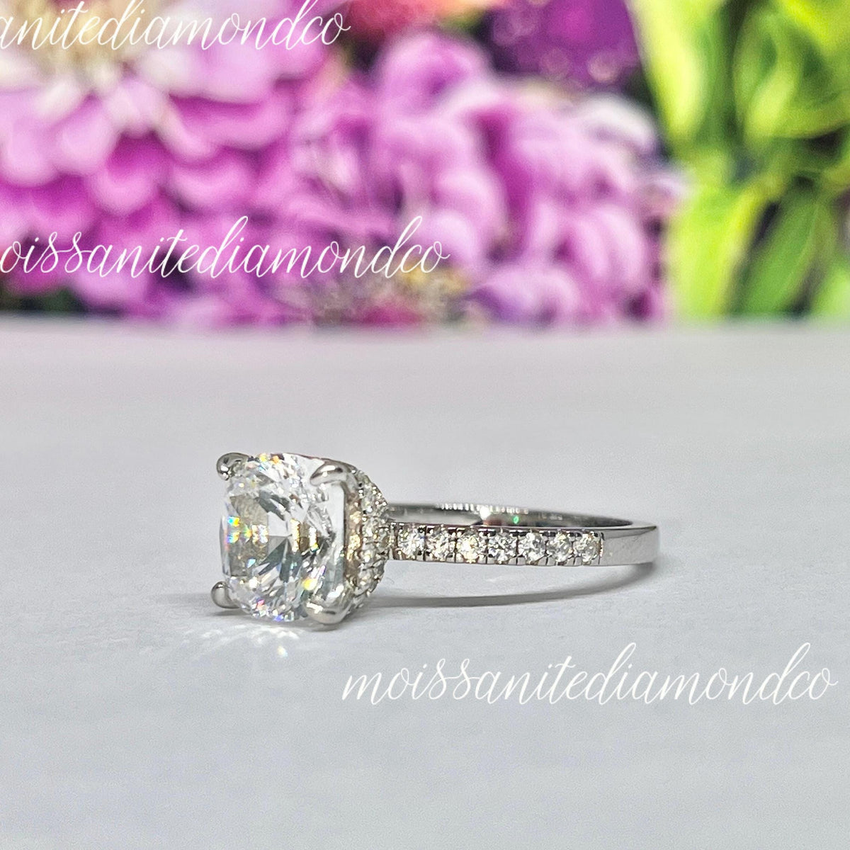 Cushion Cut Moissanite Ring 3 Carat : 925 Sterling Silver