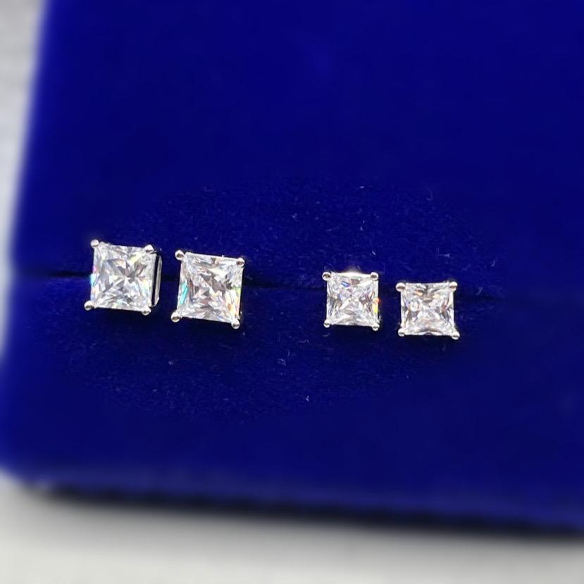 Square Cut Moissanite Diamond Stud Earrings Gift Boxed Earrings
