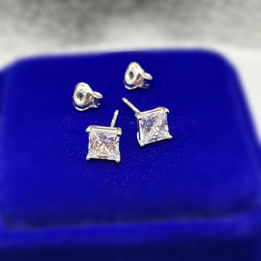 Square Cut Moissanite Diamond Stud Earrings Gift Boxed Earrings