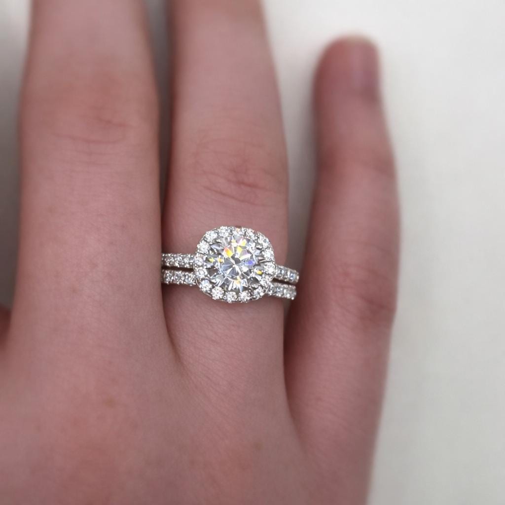Round Cut 1.25 Carat Moissanite Silver Bridal Halo Ring Set