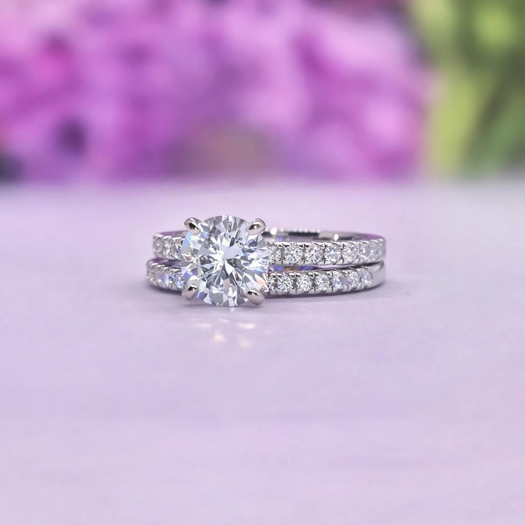 Round Cut 1 Carat Moissanite Enagagement Ring | 925 Silver