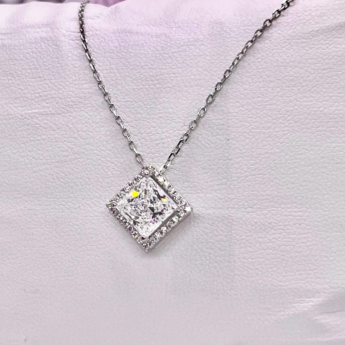 Princess Cut 1.5 Ct  Moissanite Diamond 925 Sterling Silver Pendant Necklace