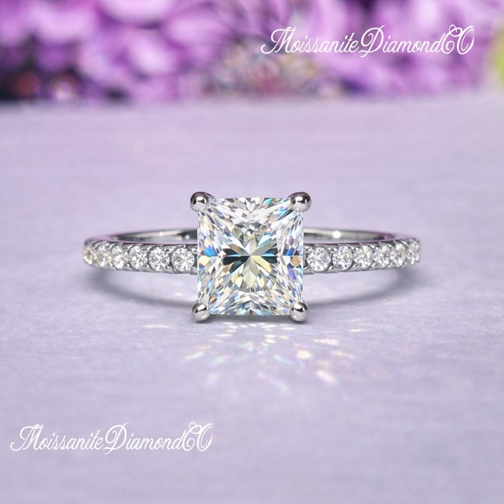 Princess Cut 1 Carat Moissanite Engagement Ring: 925 Sterling Silver