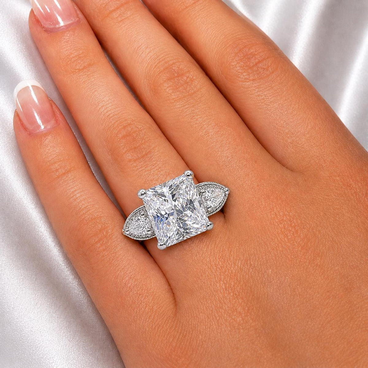 Vintage Style Princess Cut 4 Carat Moissanite Diamond Promise Engagement Ring 925 Sterling Silver