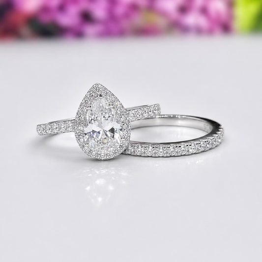 Pear Cut Engagement Ring Set Moissanite 1.5 Carat : 925 Sterling Silver