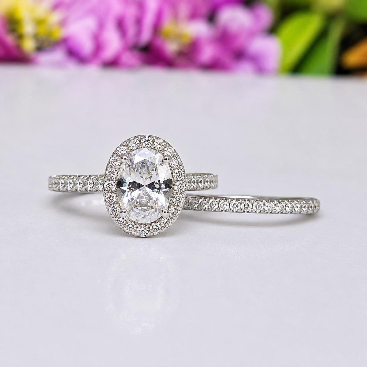 Oval Cut 1.75 ct Moissanite Halo Bridal Ring Set