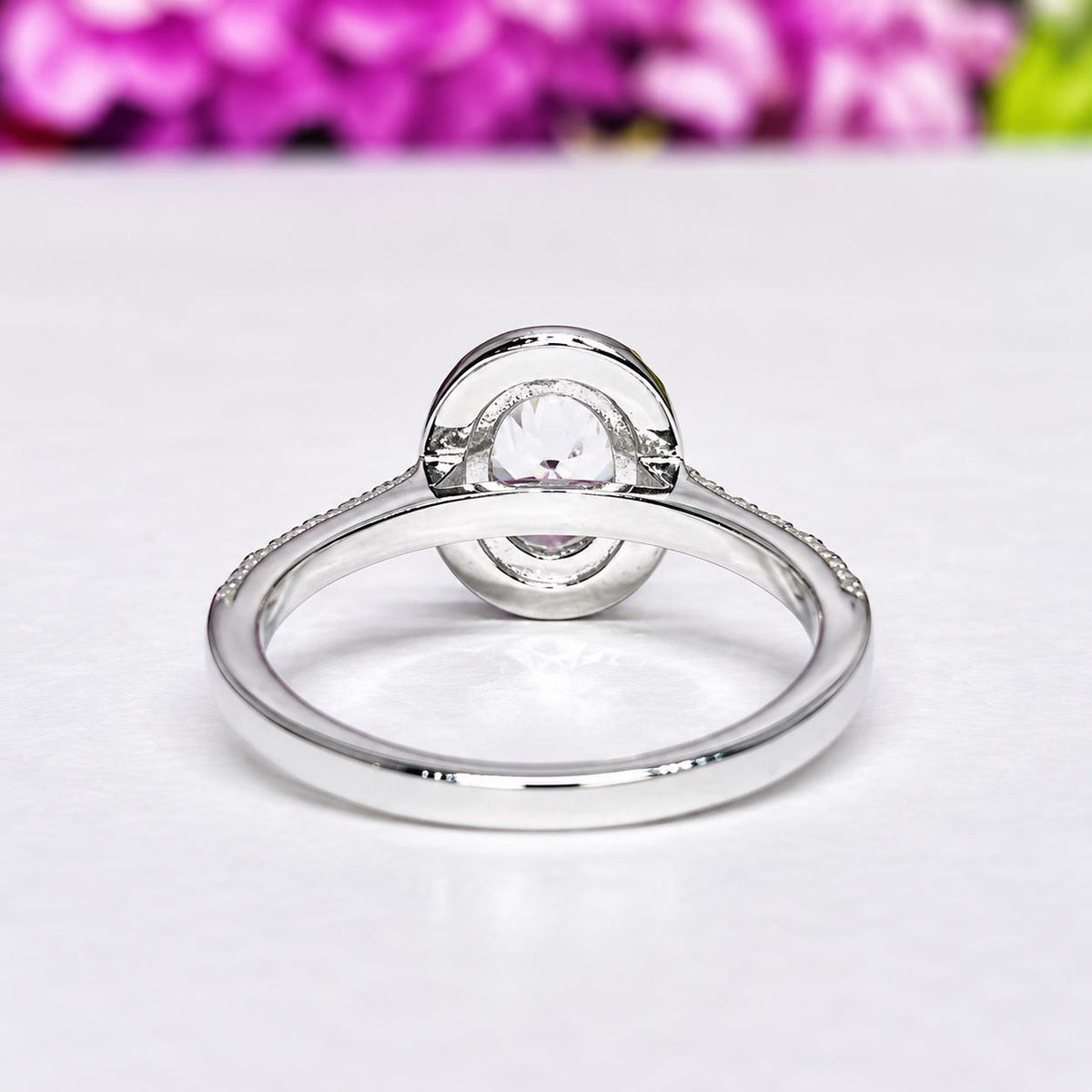 Oval Moissanite Ring 1.5 Carat Halo : 925 Sterling Silver