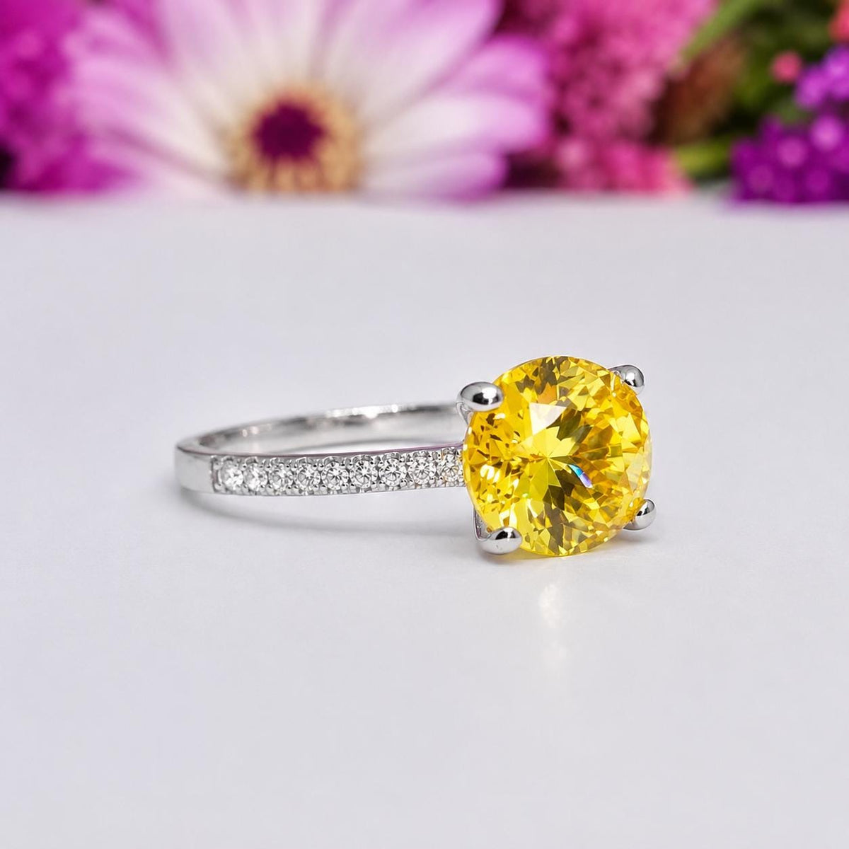 Oval Cut 4 Ct Canary Yellow Sapphire Ring - 925 Sterling Silver