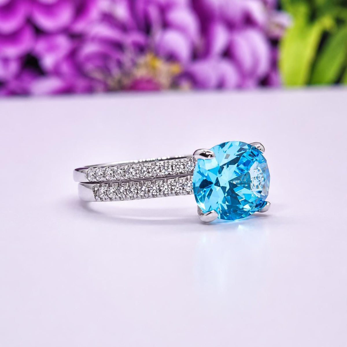 Oval Cut 4 CT Blue Sapphire Engagement Ring : 925 Sterling Silver