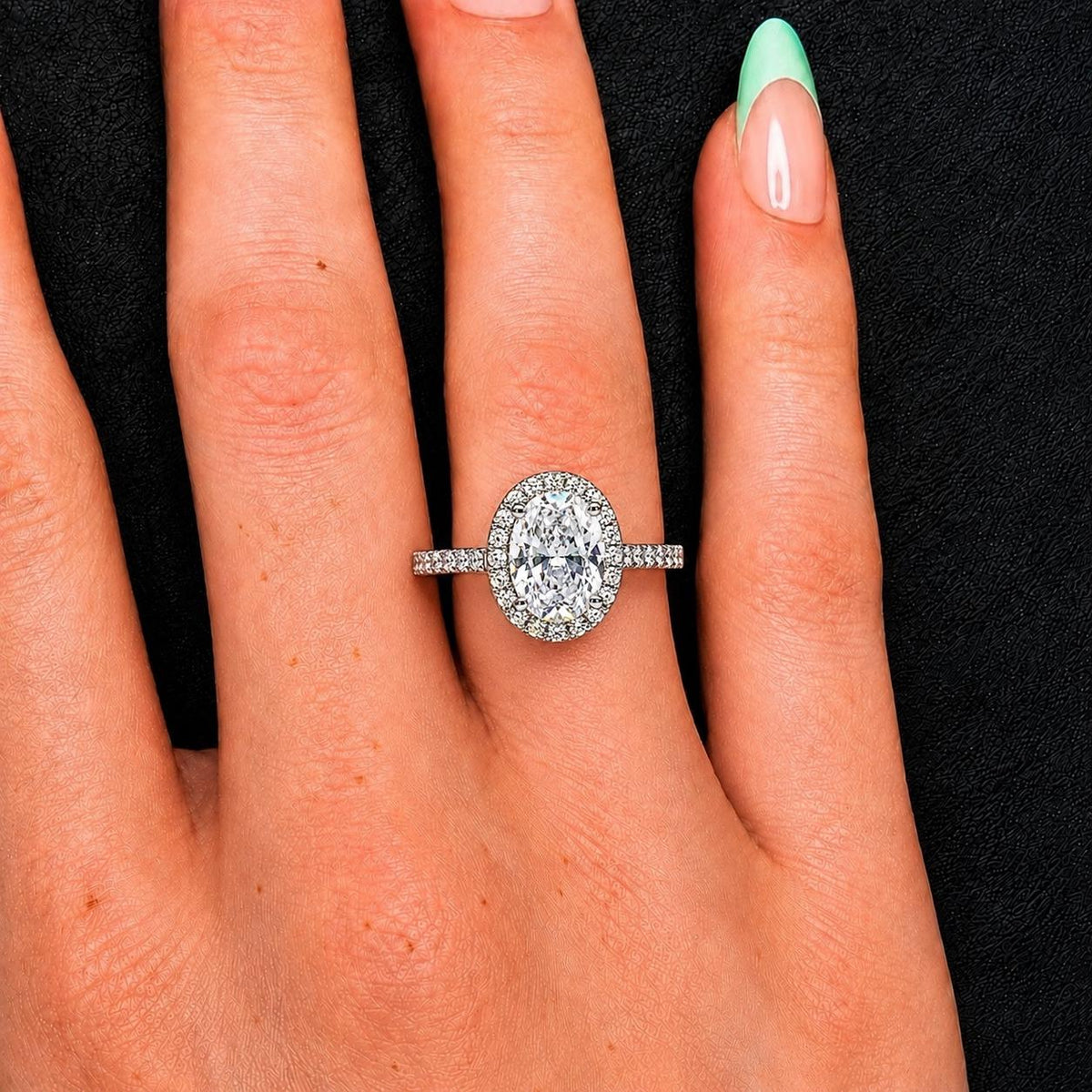 Oval Moissanite Ring 1.5 Carat Halo : 925 Sterling Silver