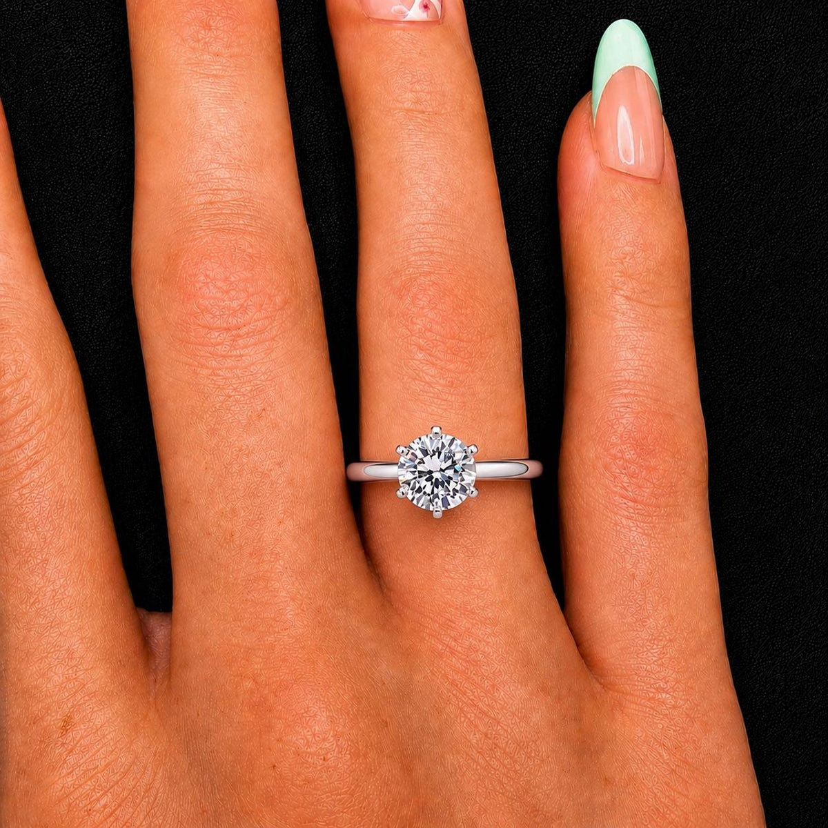 Round Cut 1 Ct Moissanite Engagement Ring: 925 Sterling Silver