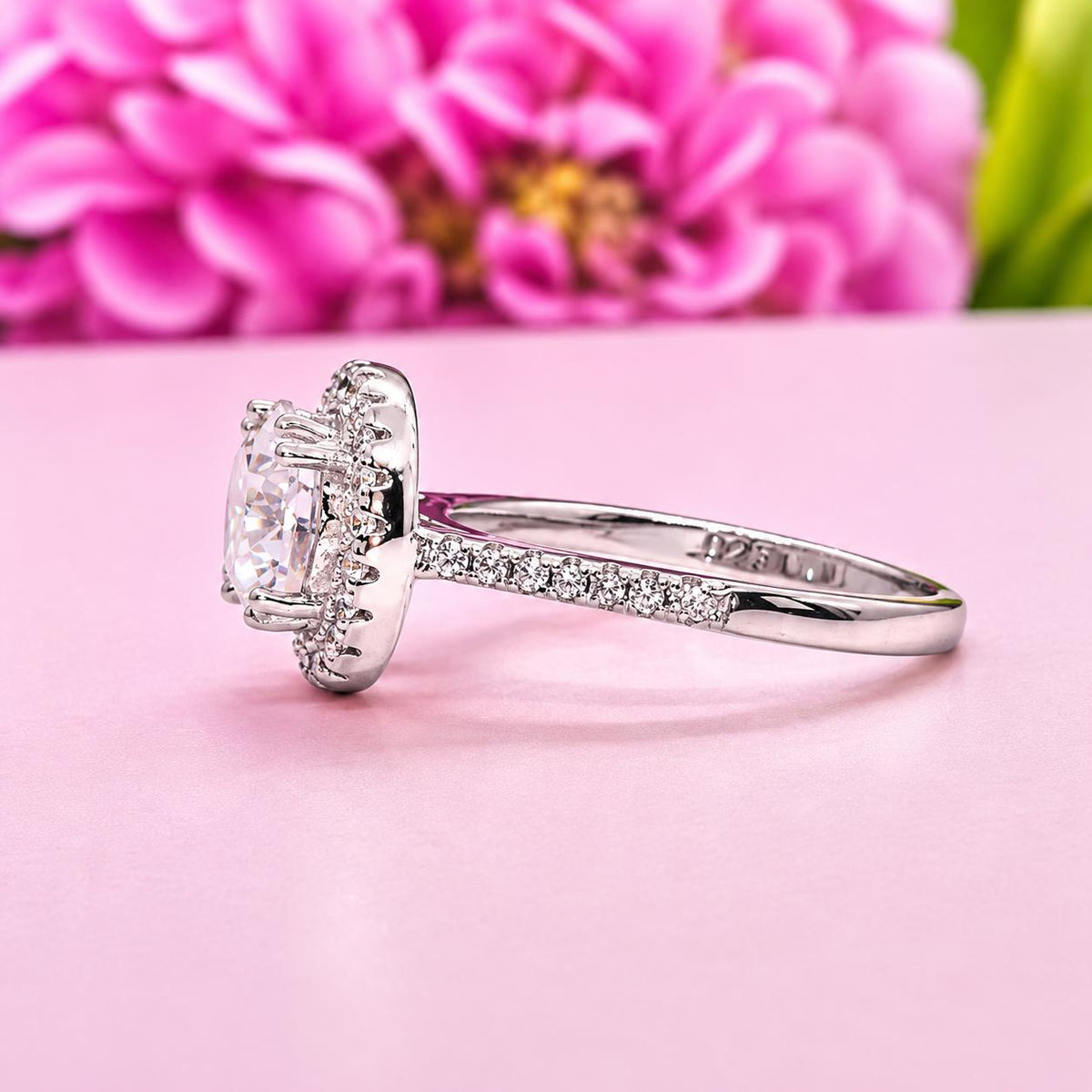 Halo Round Cut 1.5 CT  Moissanite Diamond Engagement Ring Silver Rings
