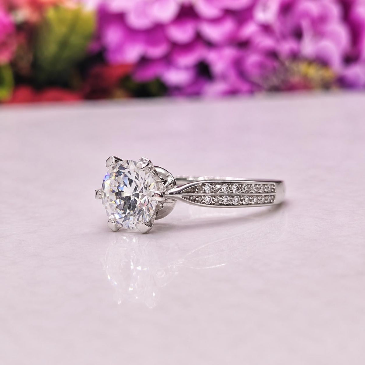 Round Cut Raised 1.25 Carat Moissanite Diamond Engagement Ring : 925 Sterling Silver