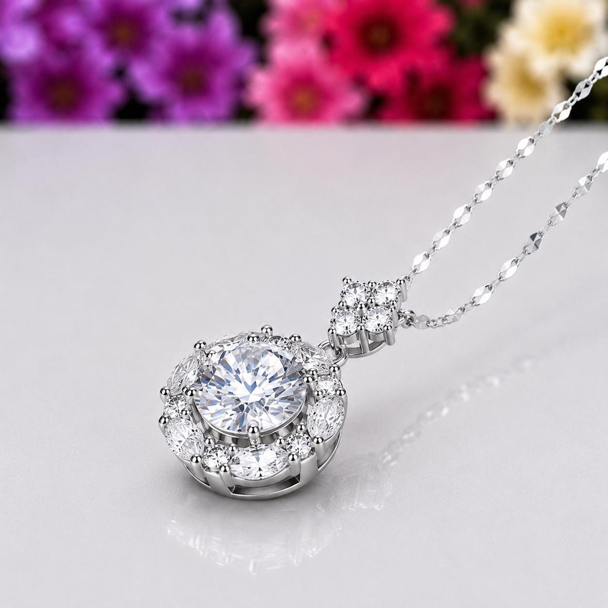 Flower Moissanite Diamond Necklace 2 Carat : 925 Sterling Silver