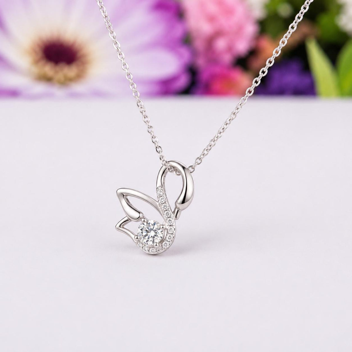 Swan Love Necklace Moissanite Diamond : 925 Sterling Silver