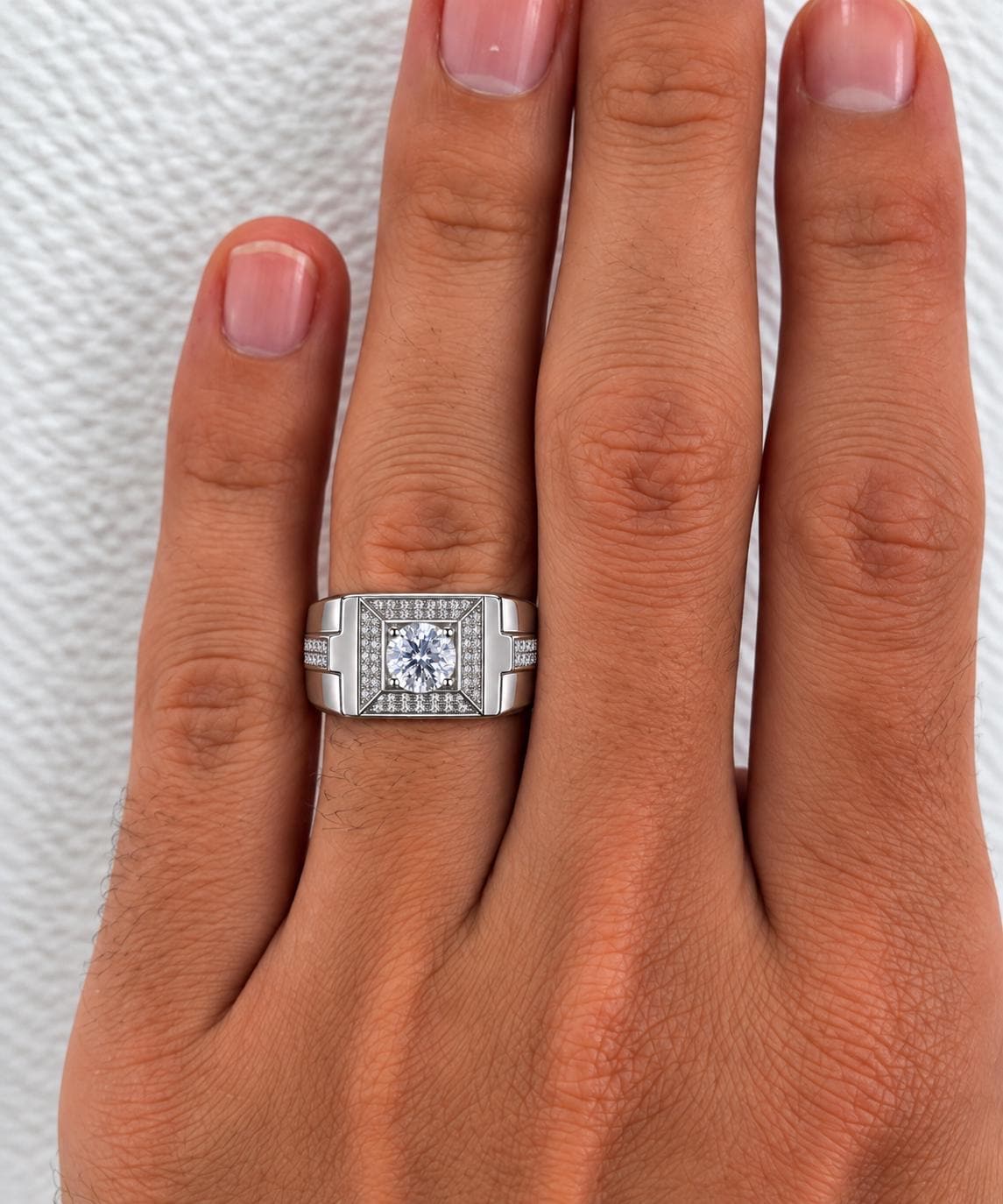 Mens 1 Carat Moissanite Wedding Statement Ring : 925 Sterling Silver